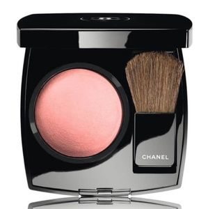 Chanel blush 55 In Love